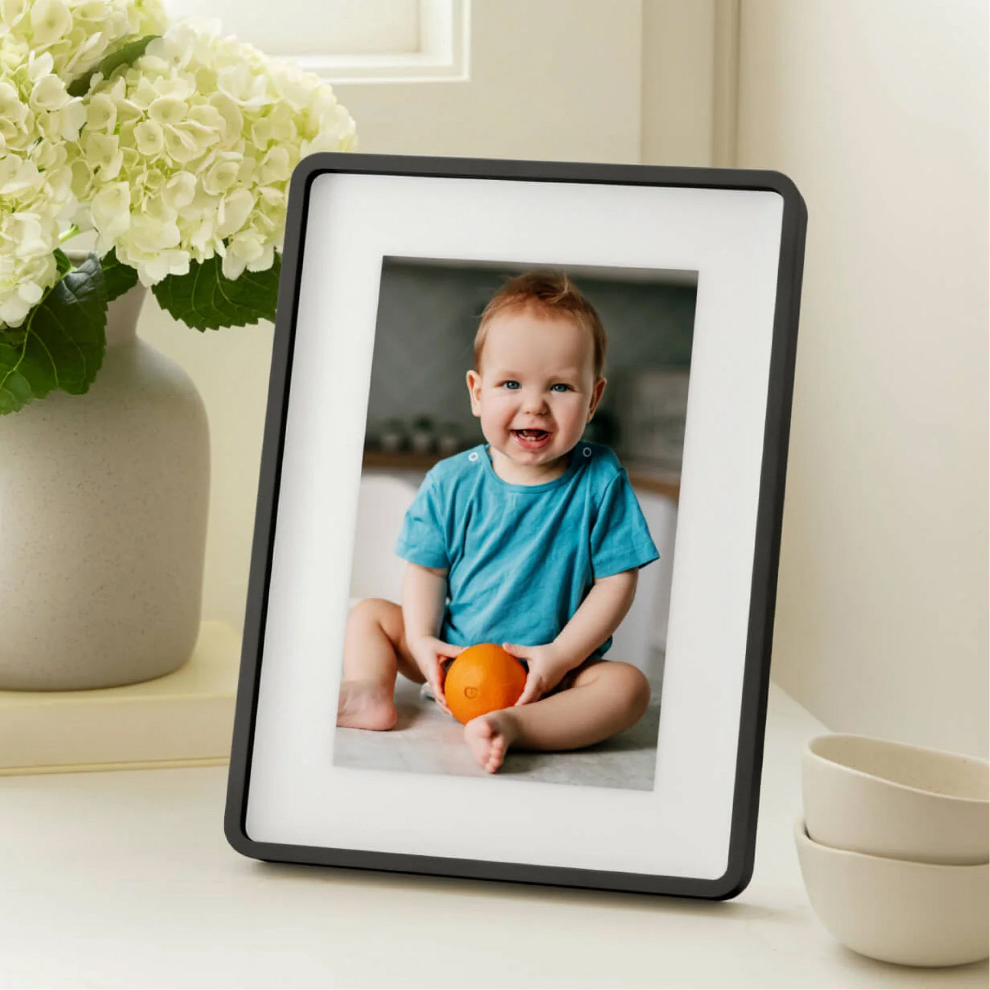 Цифрова фоторамка Skylight Frame 2